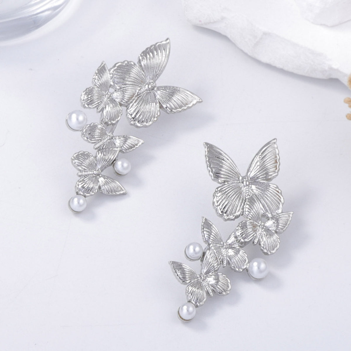 Stunning Pearl Earring for Daily Wear