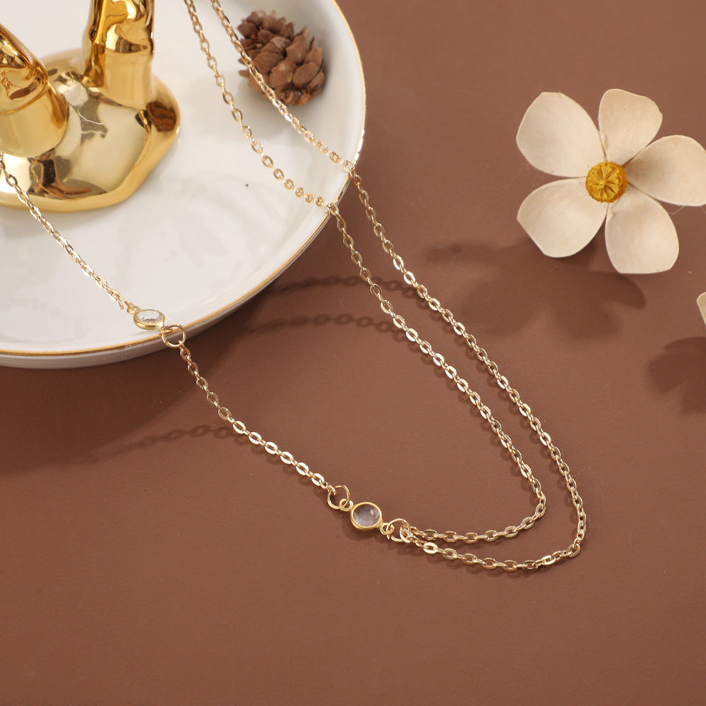 Romantic Gold Necklace for Special Moments