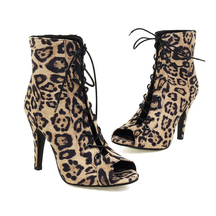 Classic Orthopedic Sandals with Timeless Style