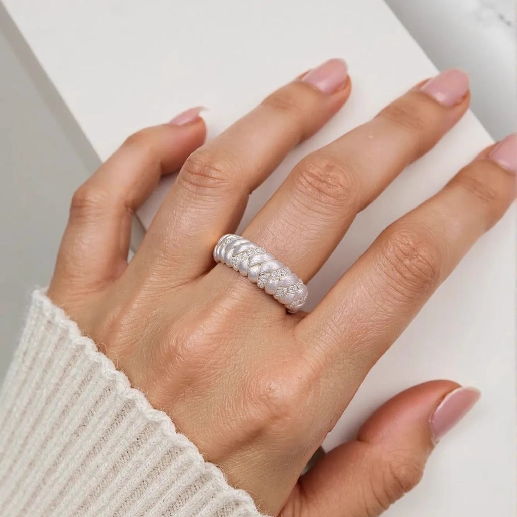 Romantic Ring for Special Moments