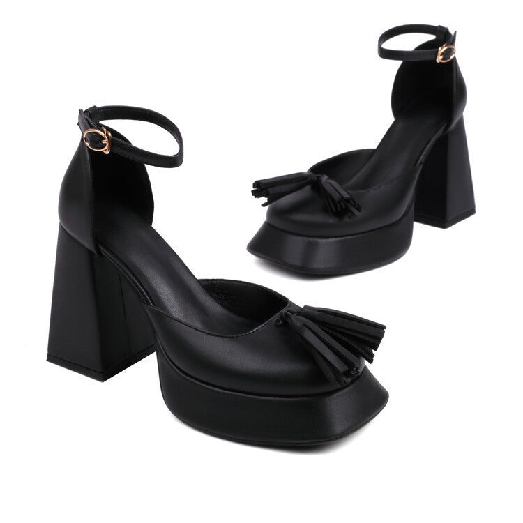 Chic Orthopedic Shoes with Unique Design