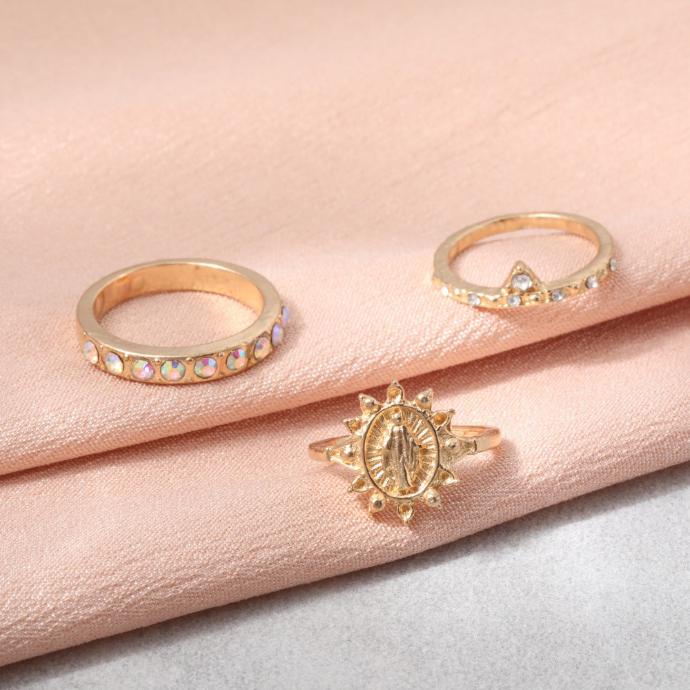 Charming Gold Ring for Any Occasion