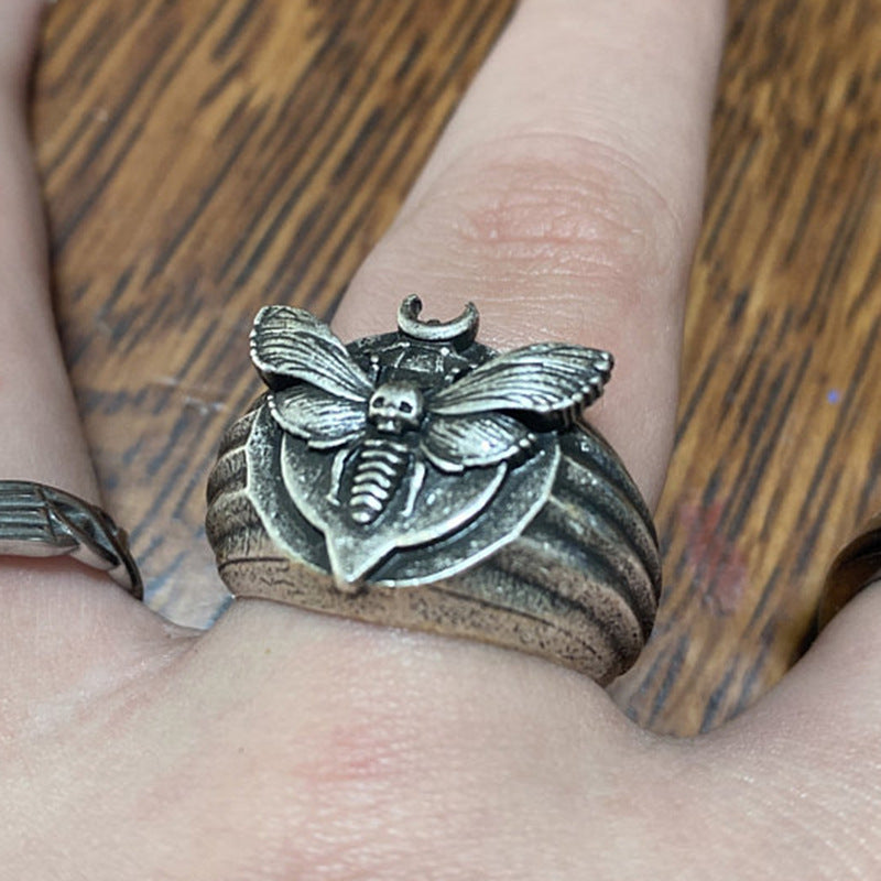 Classic Ring with Timeless Appeal