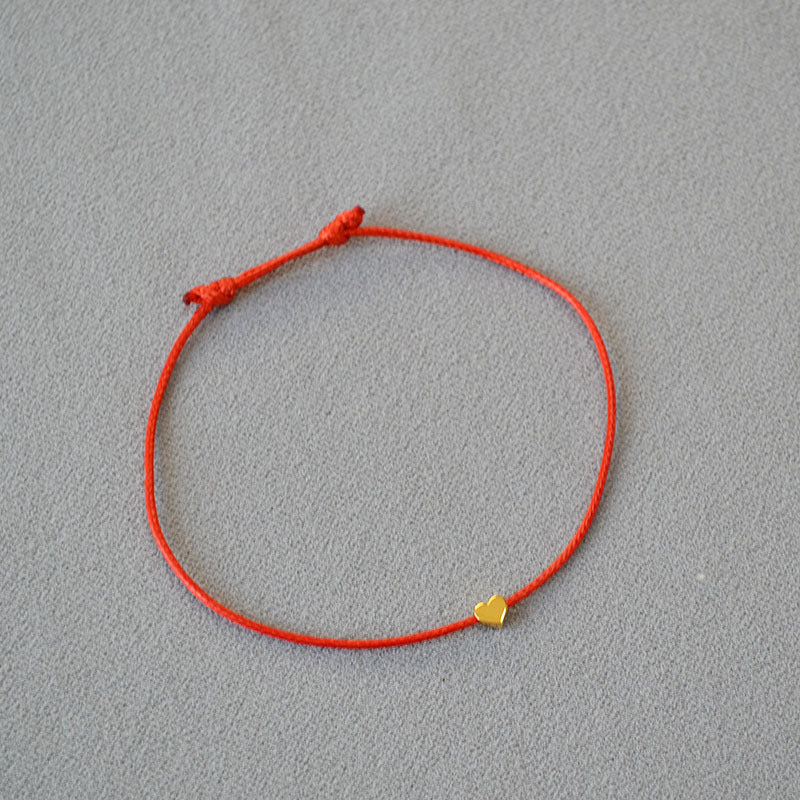Romantic Gold Bracelet for Special Moments