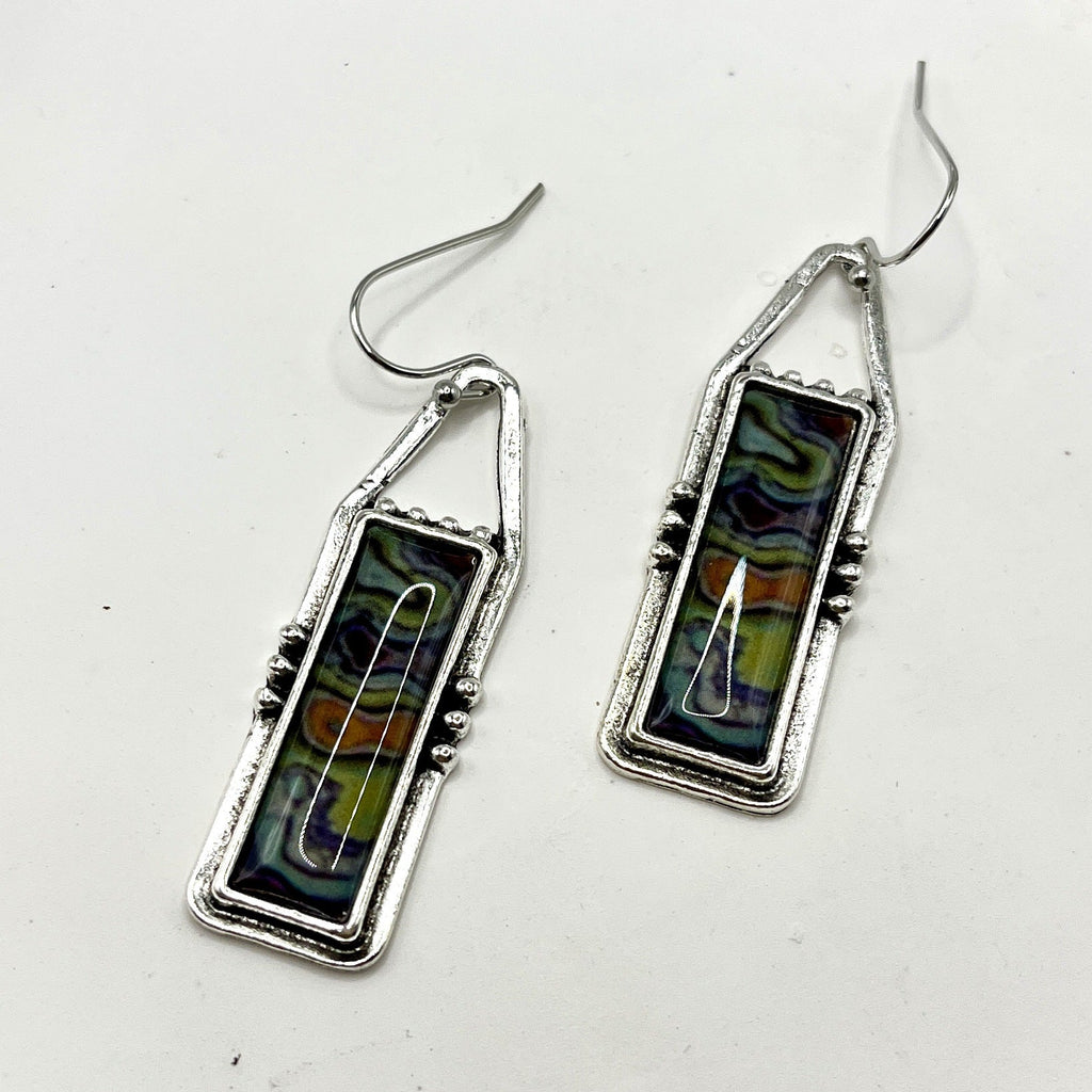 Charming Earring for Any Occasion