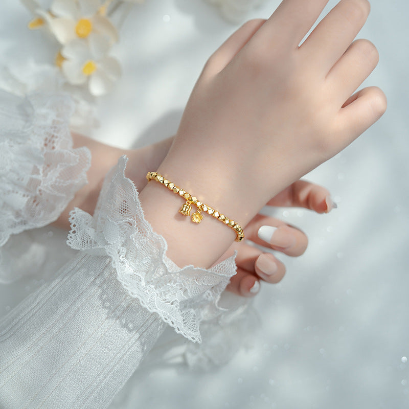 Stunning Gold Bracelet for Daily Wear