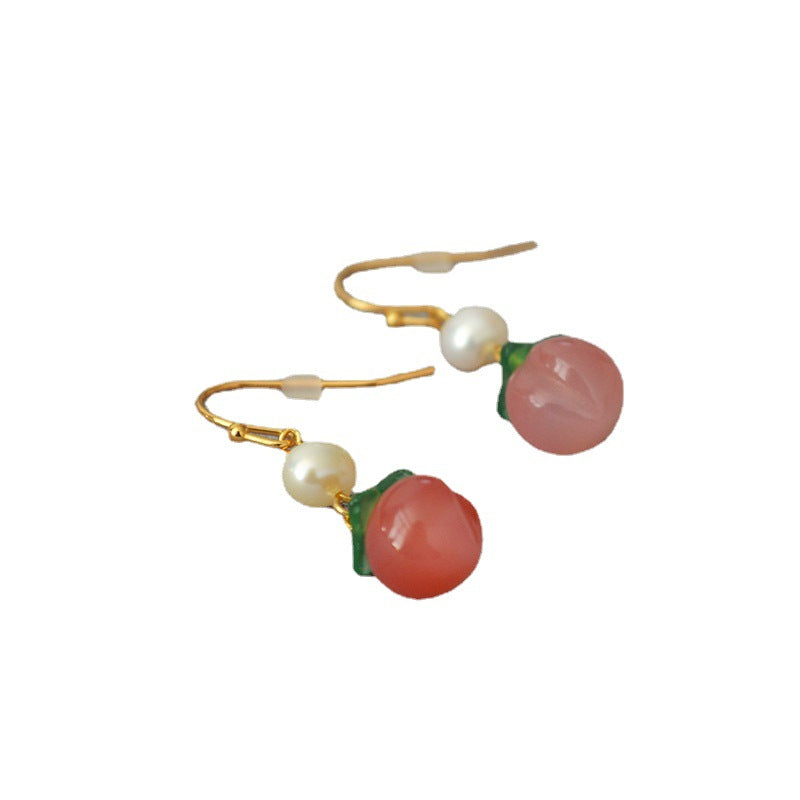 Charming Earring for Any Occasion
