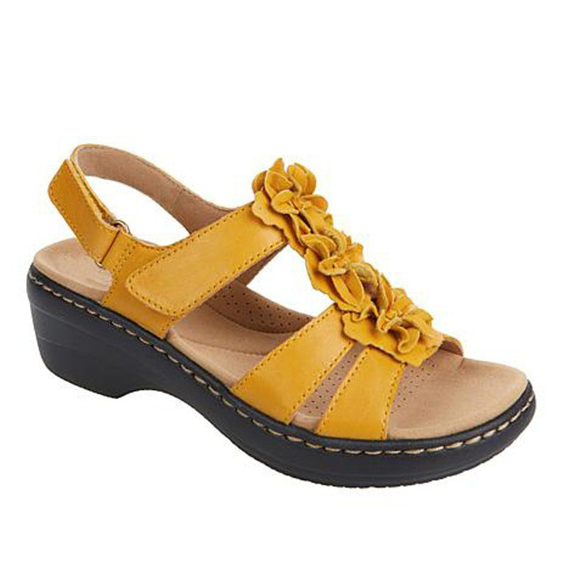 Chic Orthopedic Sandals with Unique Design