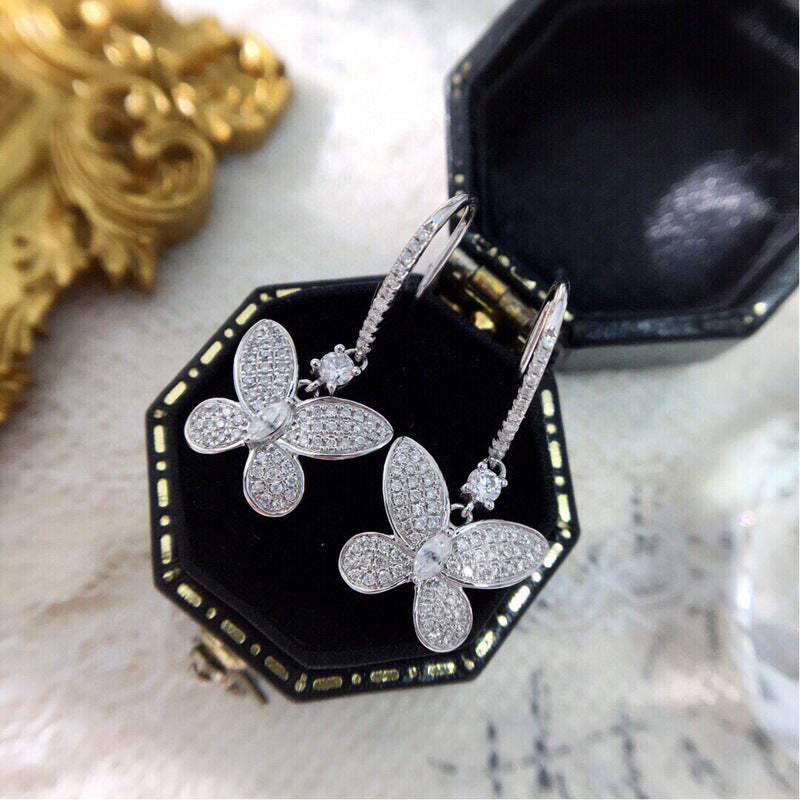Stunning Earring for Daily Wear