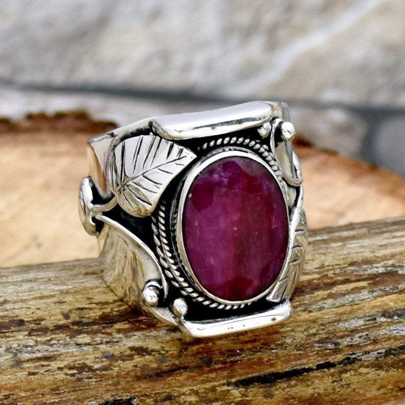 Classic Ring with Timeless Appeal