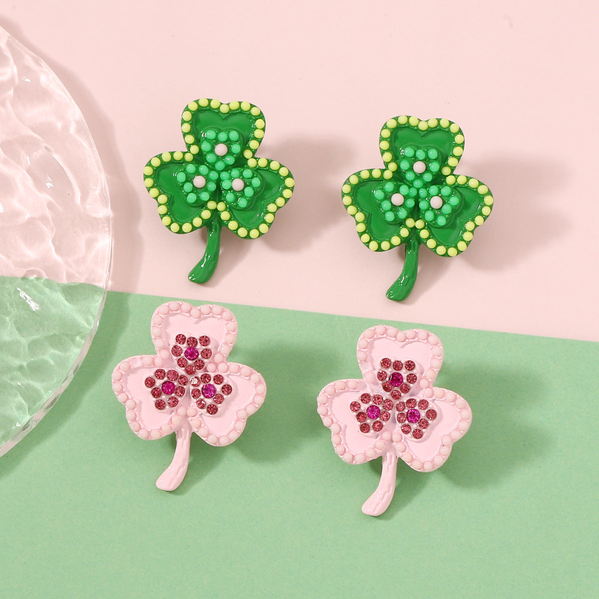 Charming Earring for Any Occasion