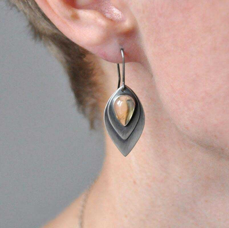 Stunning Earring for Daily Wear