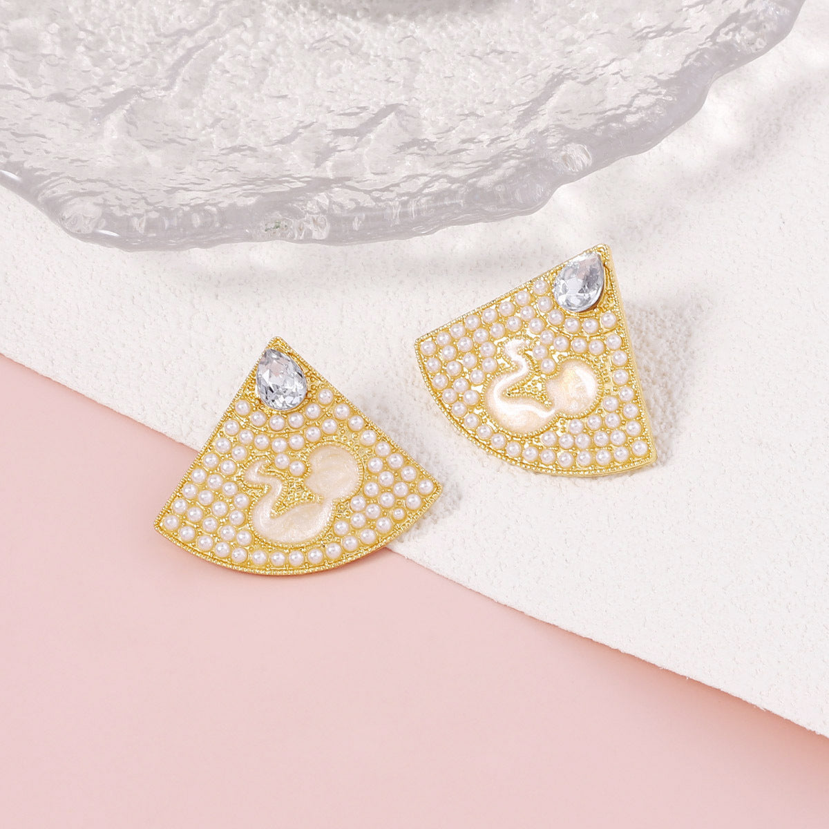 Elegant Pearl Earring for Every Occasion