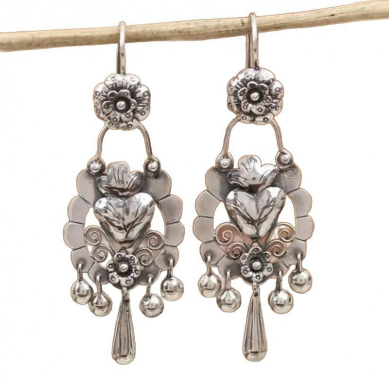 Classic Earring with Timeless Appeal