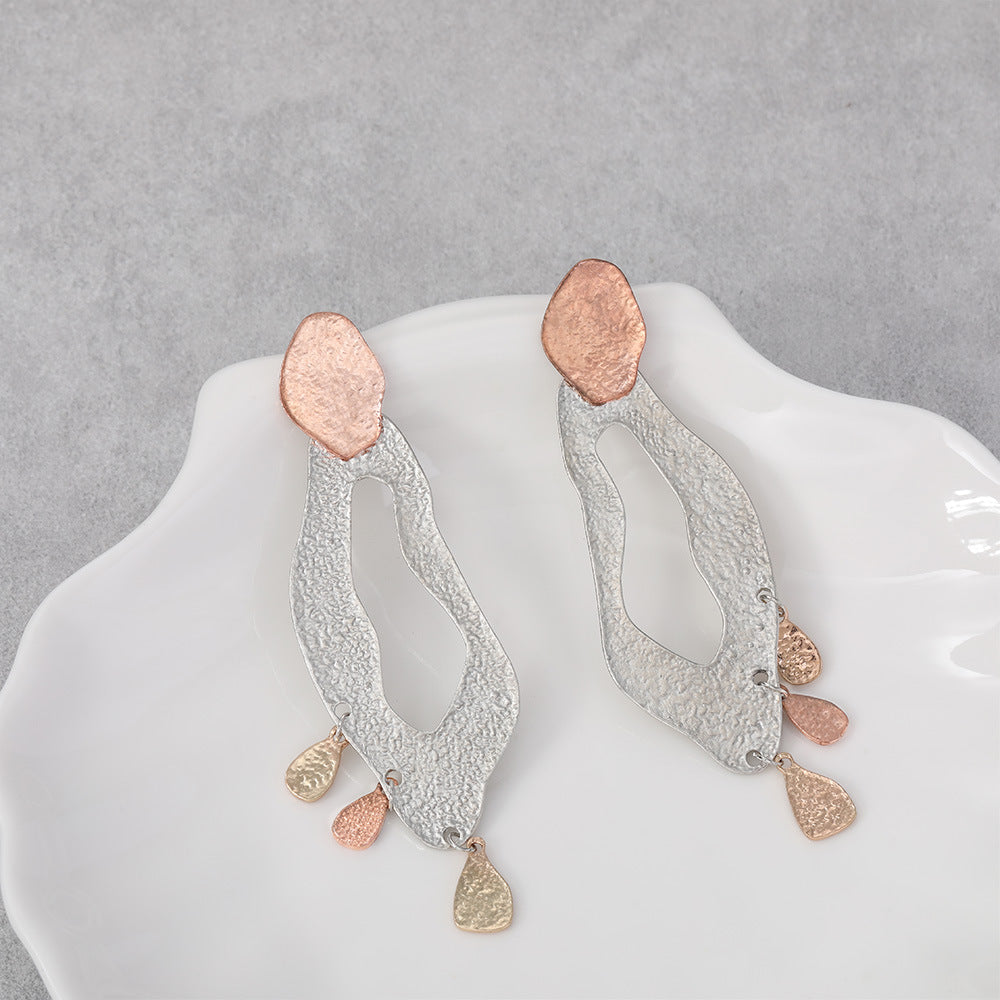 Classic Earring with Timeless Appeal