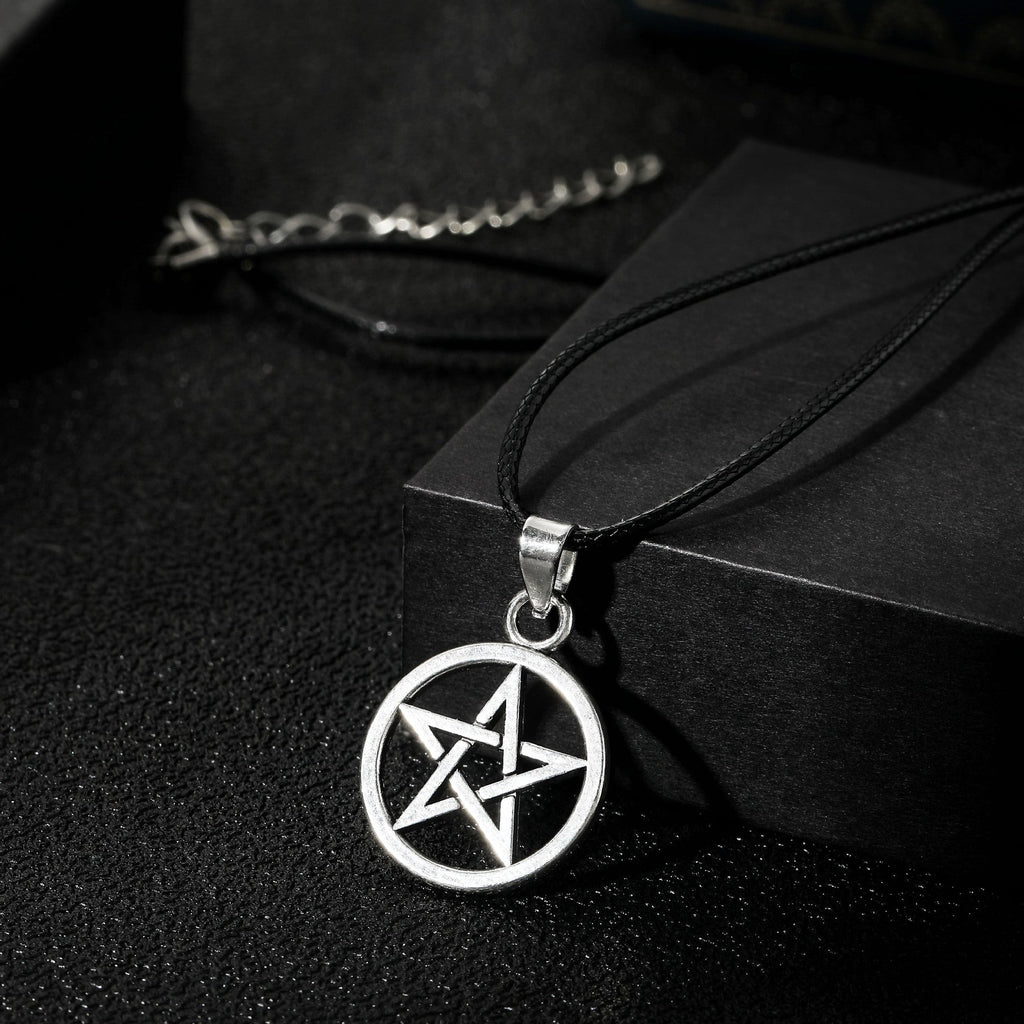 Classic Necklace with Timeless Appeal
