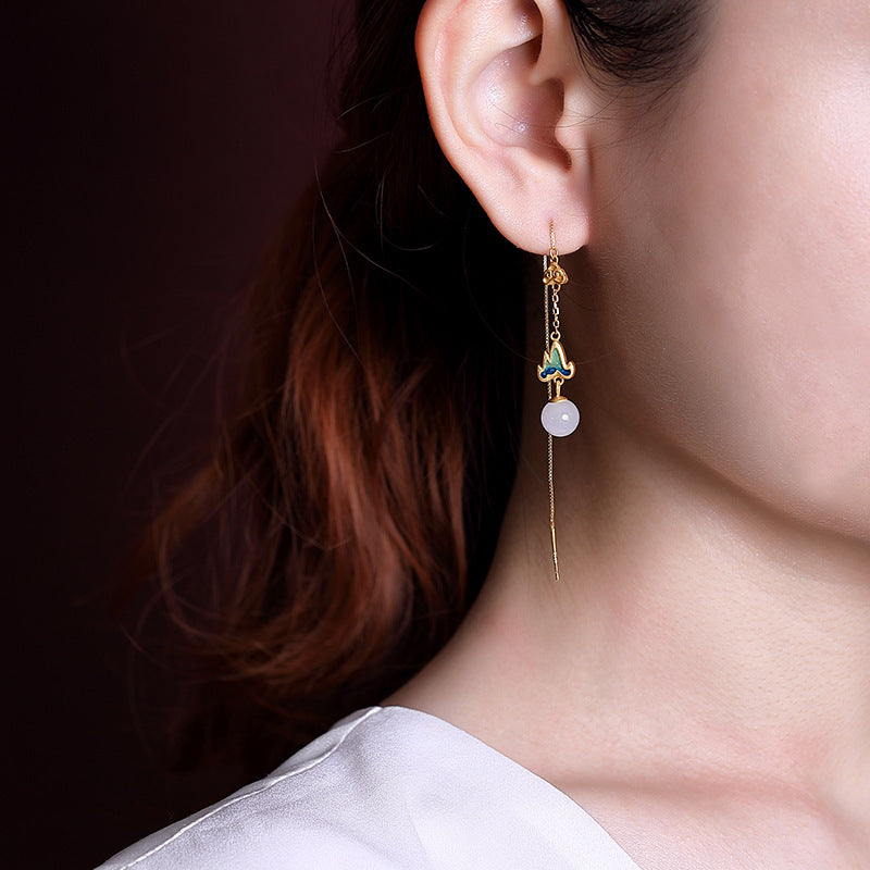 Beautiful Silver Earring with Unique Style