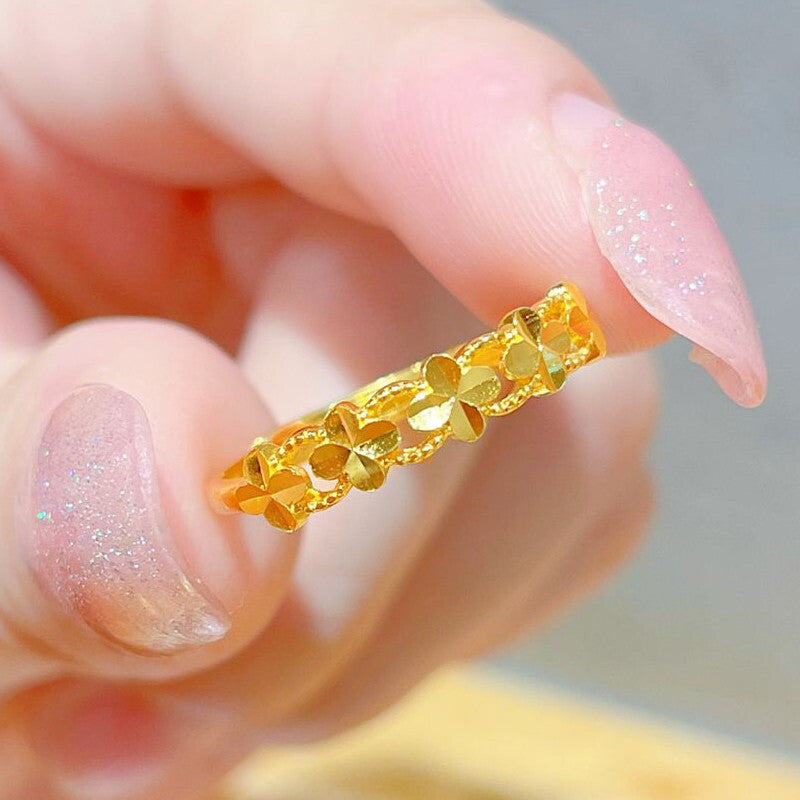 Charming Piece for Any Occasion
