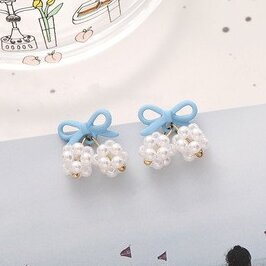 Charming Earring for Any Occasion