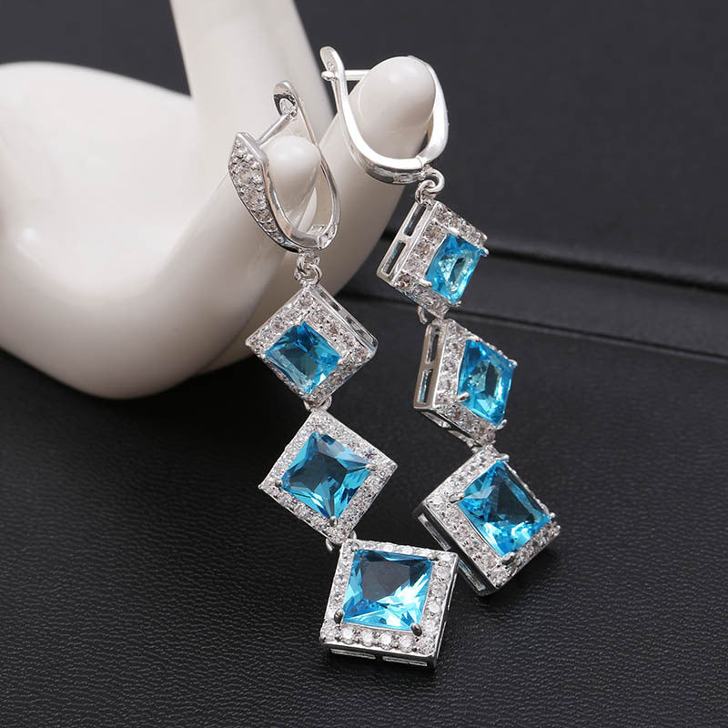 Beautiful Earring with Unique Style
