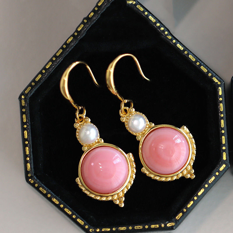 Classic Silver Earring with Timeless Appeal