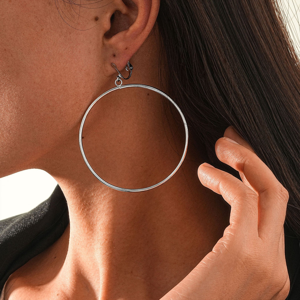 Classic Earring with Timeless Appeal