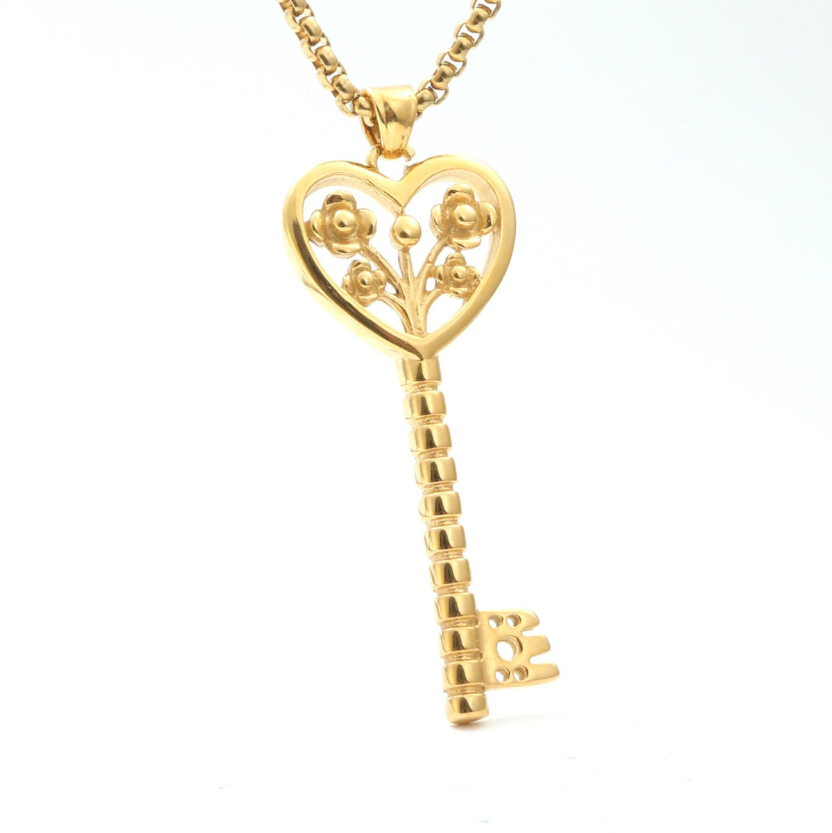 Charming Necklace for Any Occasion