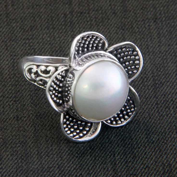 Beautiful Ring with Unique Style