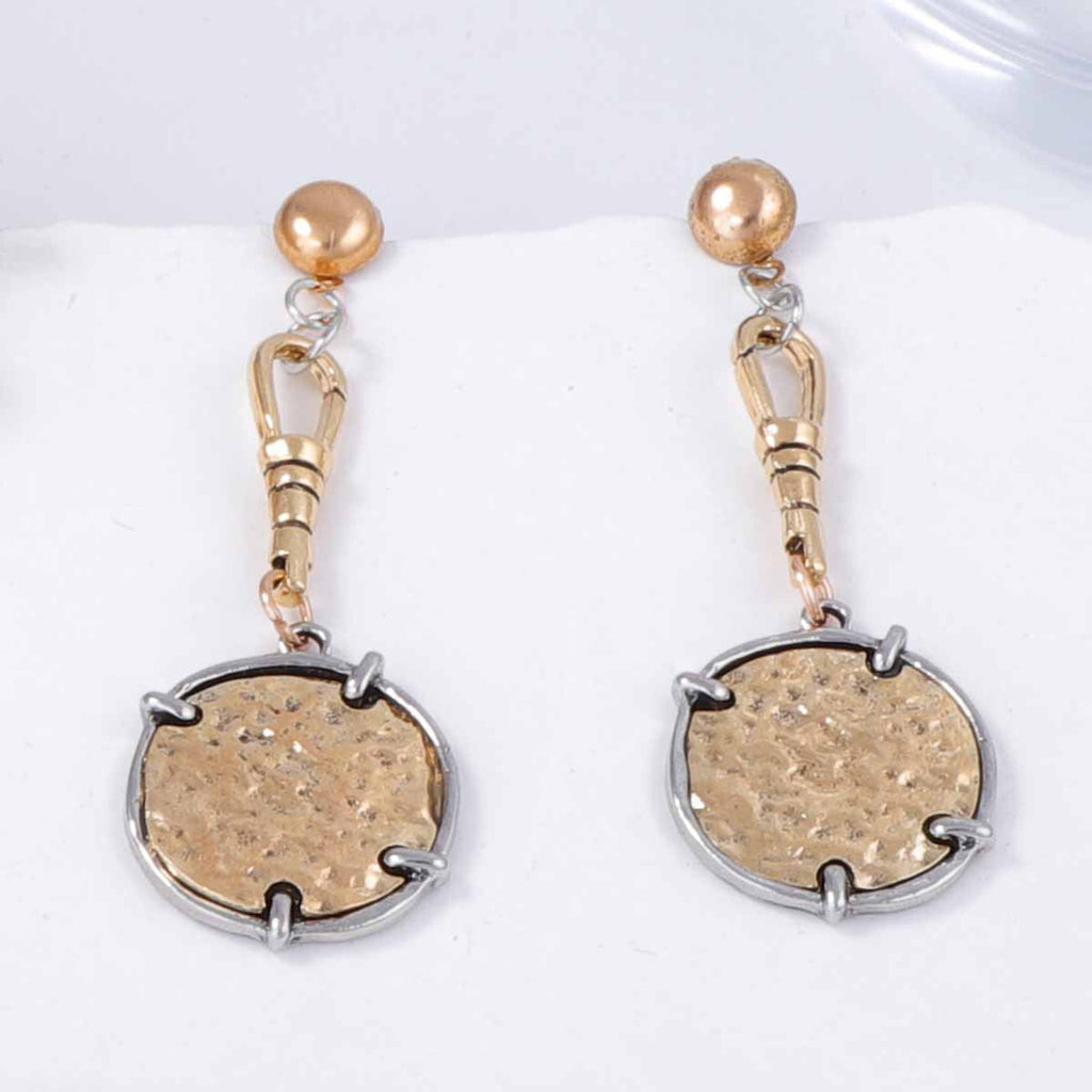 Stunning Earring for Daily Wear