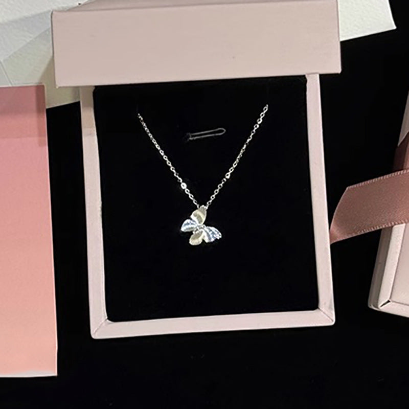 Romantic Necklace for Special Moments