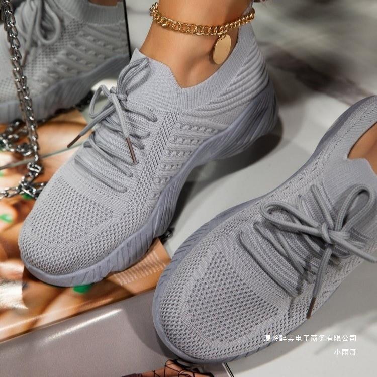 Chic Orthopedic Shoes with Unique Design