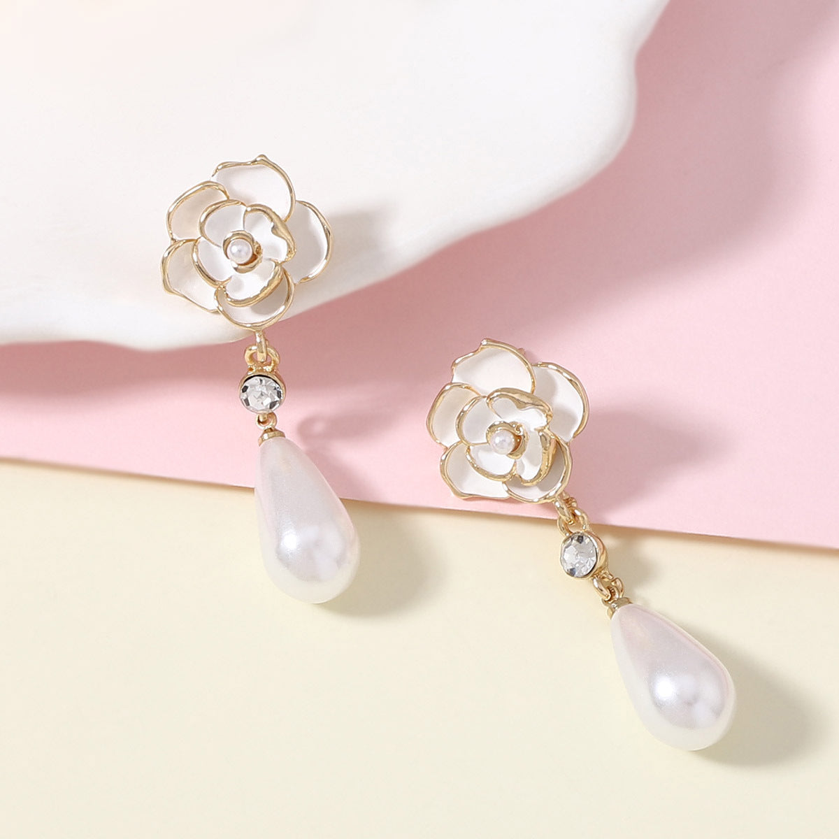 Elegant Pearl Earring for Every Occasion
