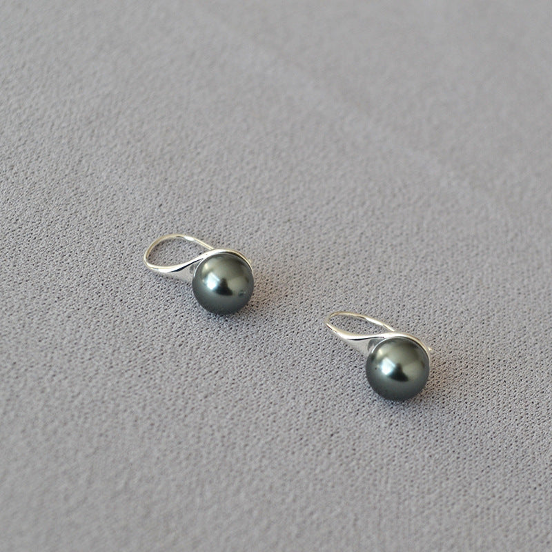 Elegant Silver Earring for Every Occasion