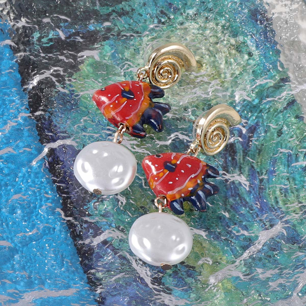 Classic Earring with Timeless Appeal