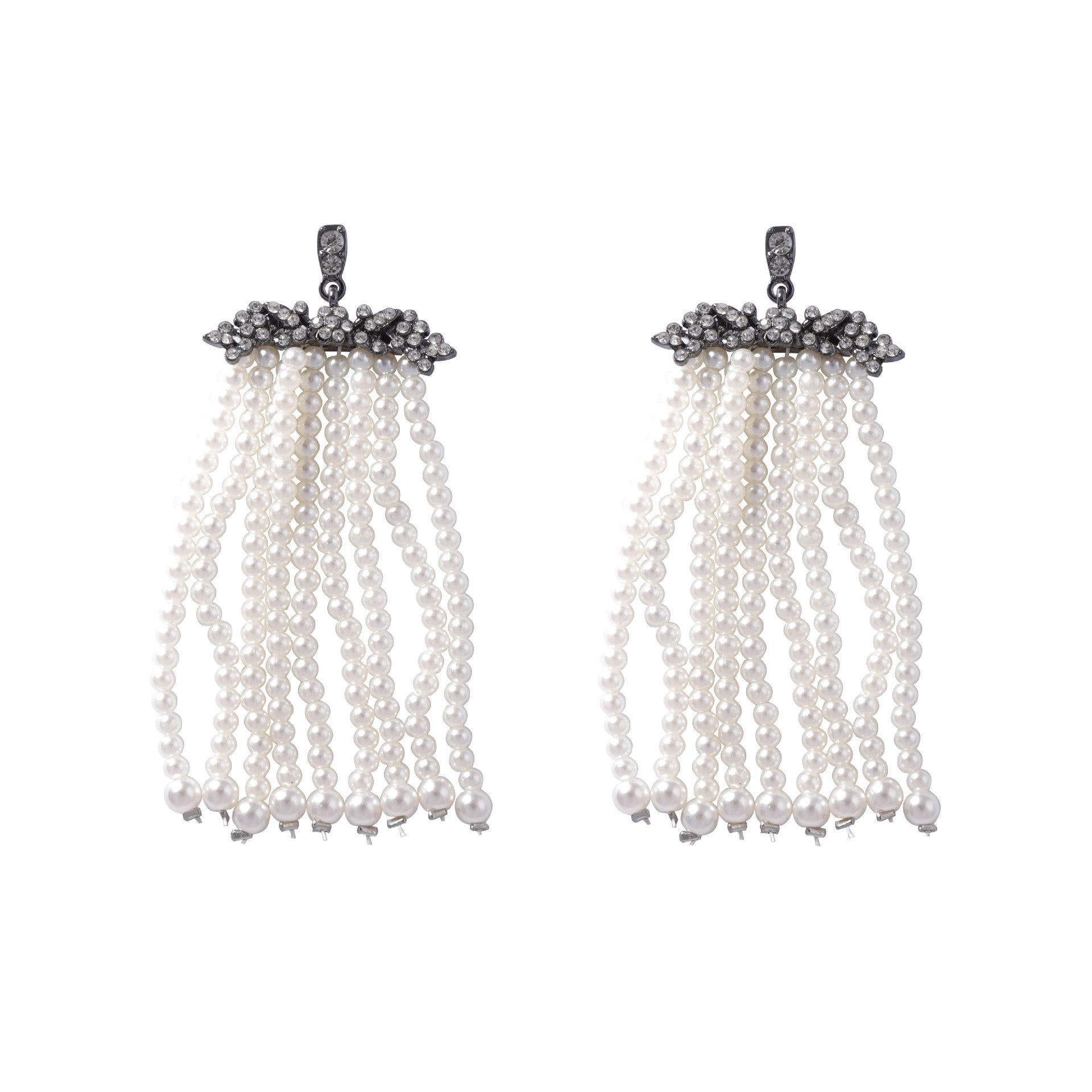 Romantic Pearl Earring for Special Moments