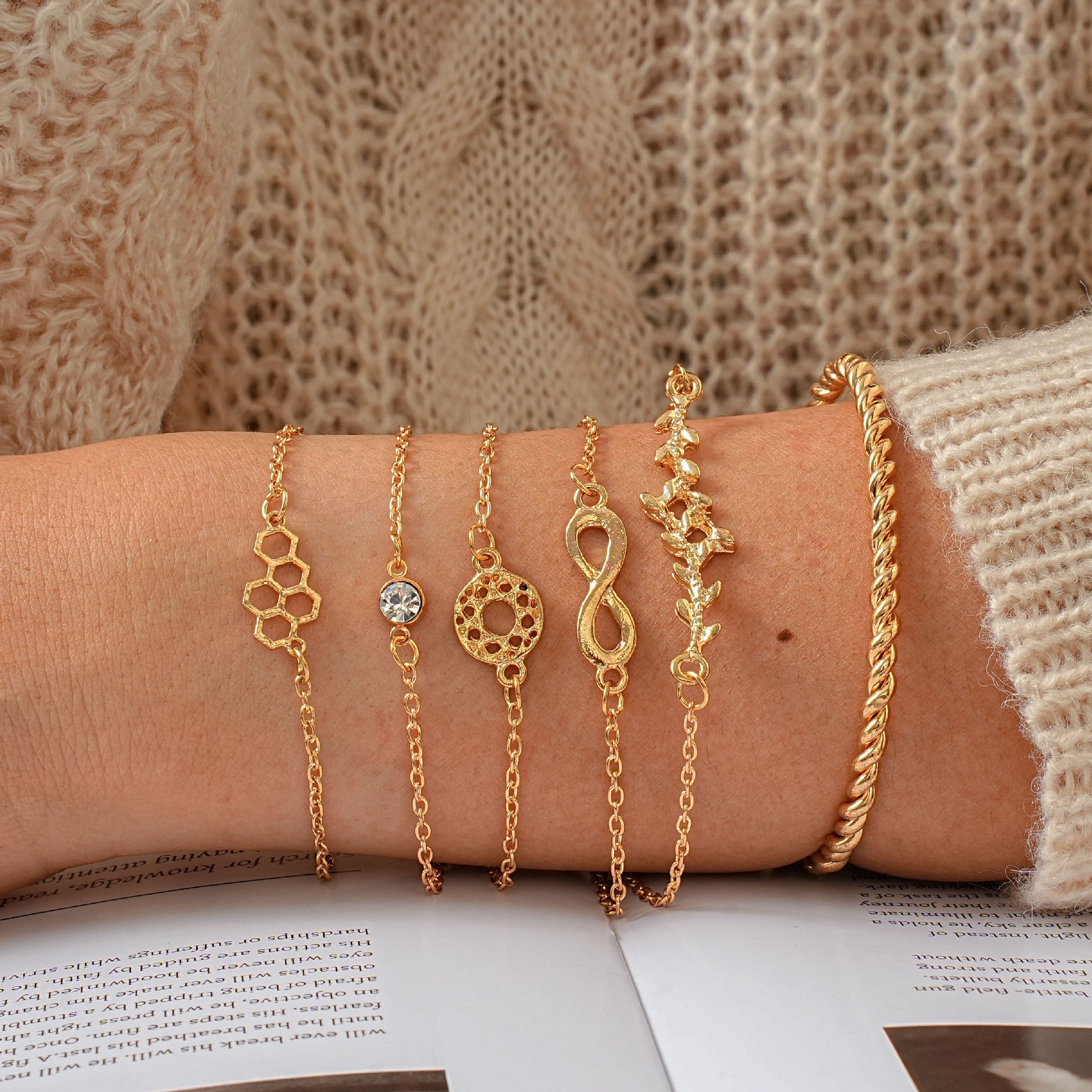 Stunning Set for Daily Wear