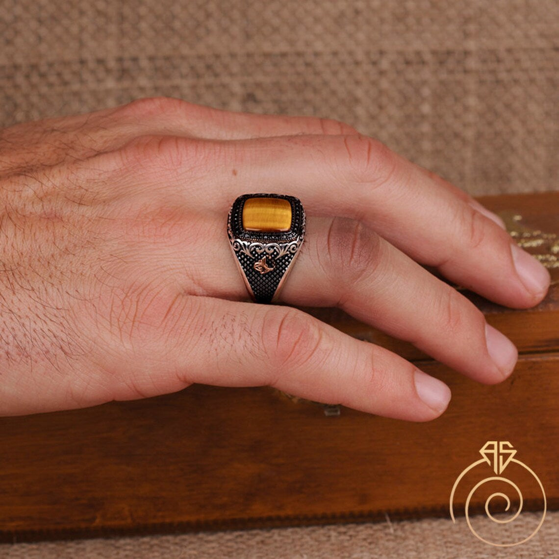 Delicate Artisan Ring