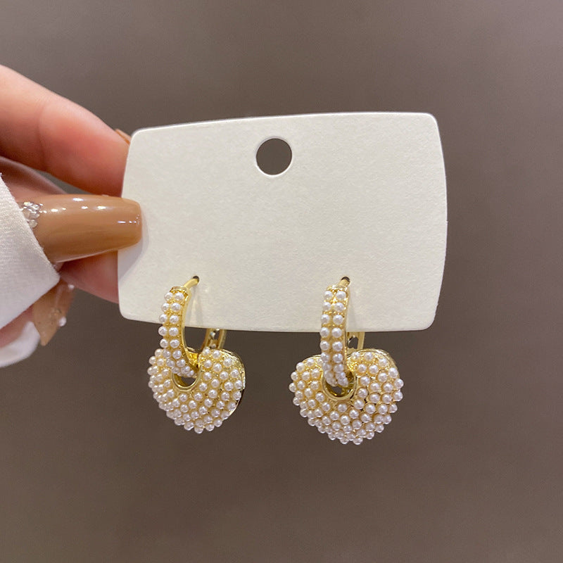 Stunning Pearl Earring for Daily Wear