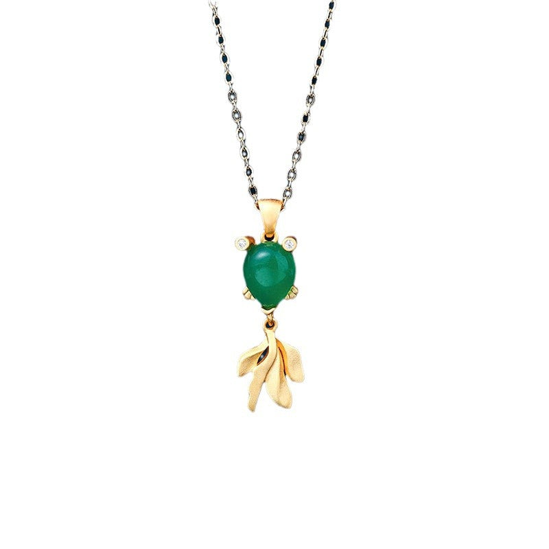Romantic Gold Necklace for Special Moments