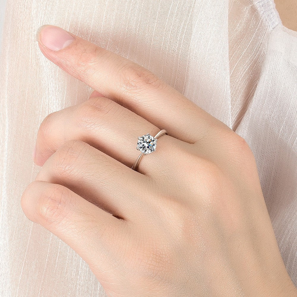 Classic Ring with Timeless Appeal