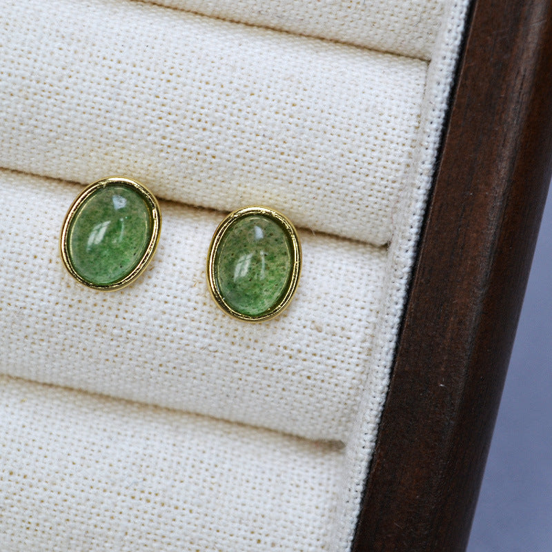 Stunning Gold Earring for Daily Wear