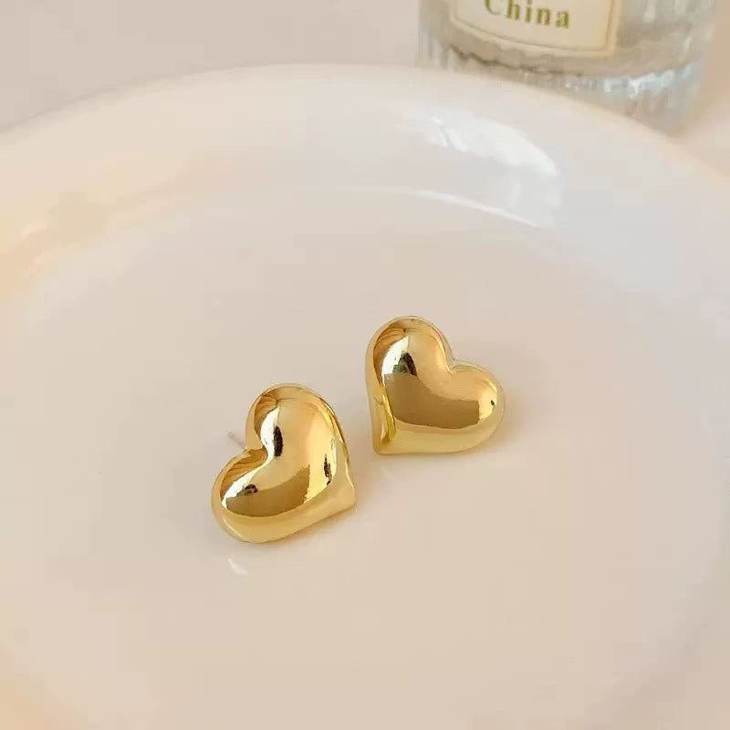 Vintage Handmade Gold Earring