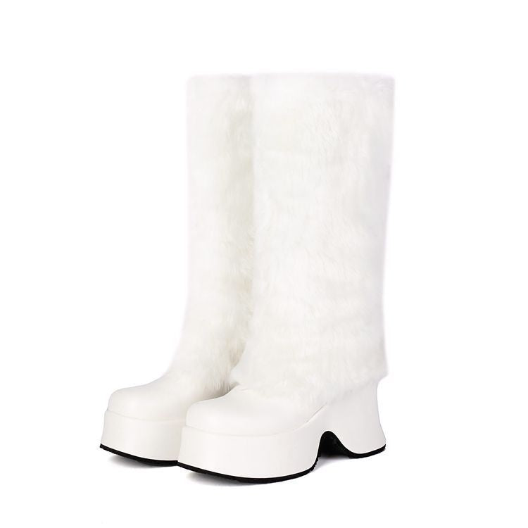 Graceful Orthopedic Boots for Modern Look