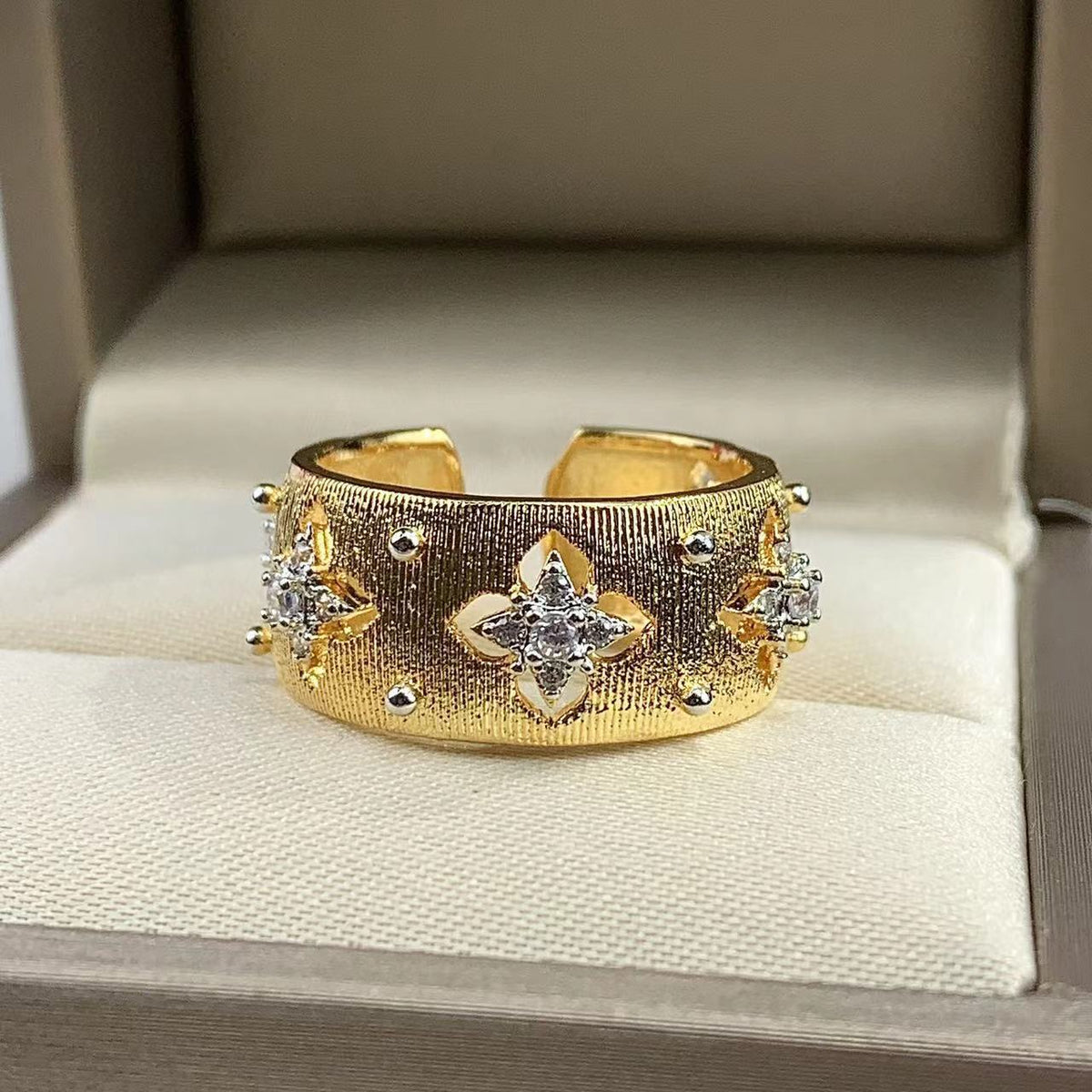 Beautiful Ring with Unique Style