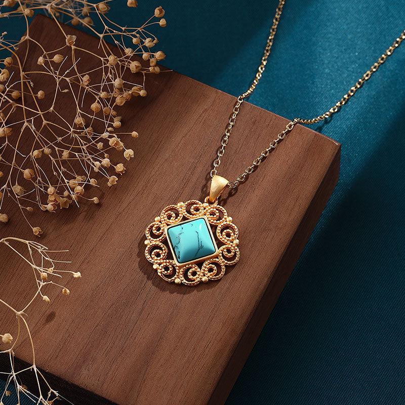 Elegant Gold Necklace for Every Occasion