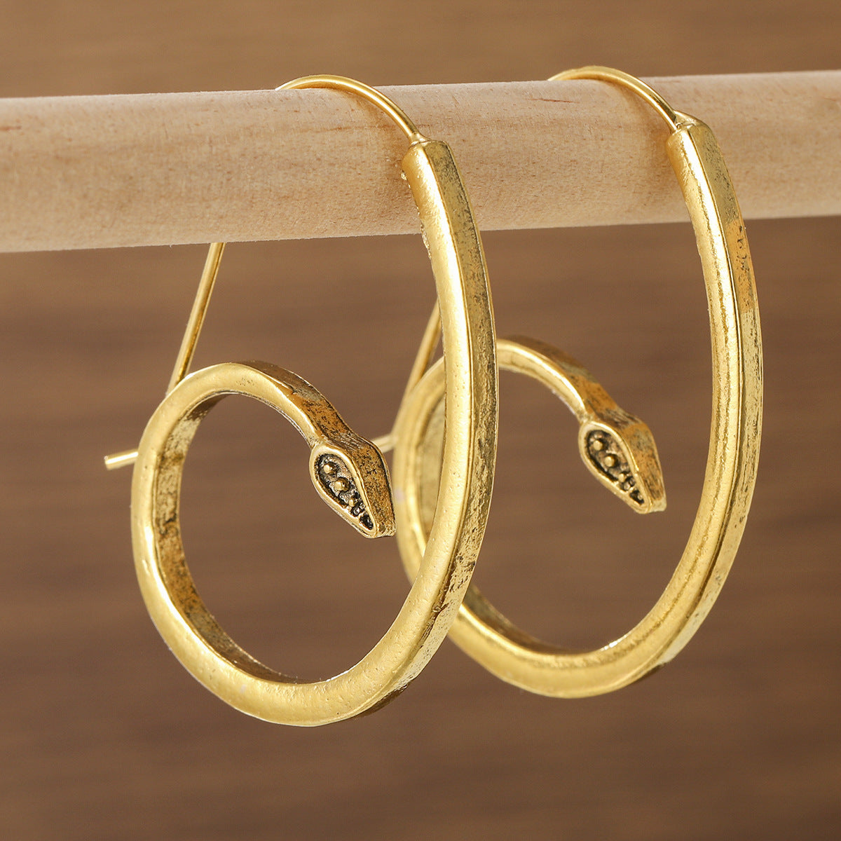 Vintage Handmade Earring