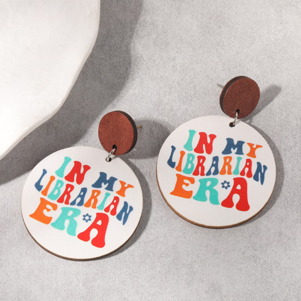 Charming Earring for Any Occasion