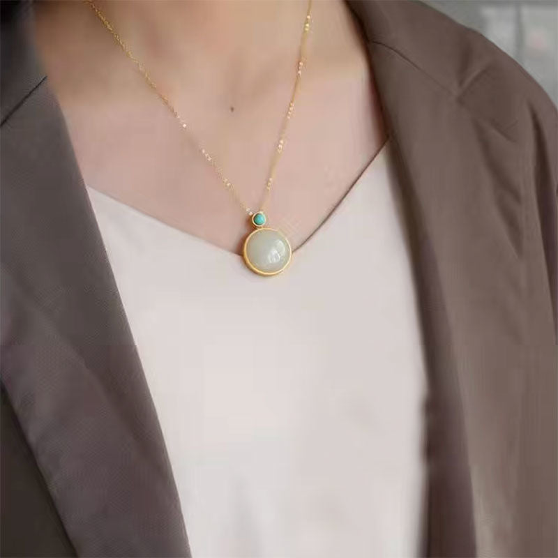 Elegant Silver Necklace for Every Occasion