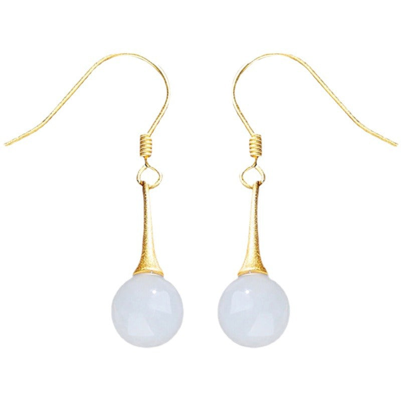 Romantic Gold Earring for Special Moments