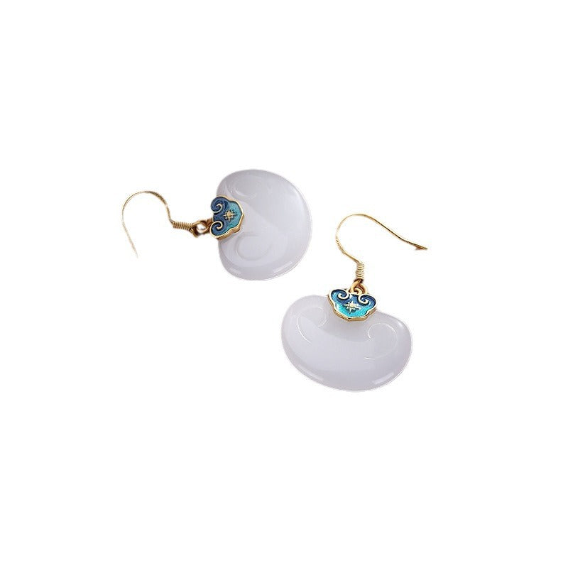 Elegant Gold Earring for Every Occasion